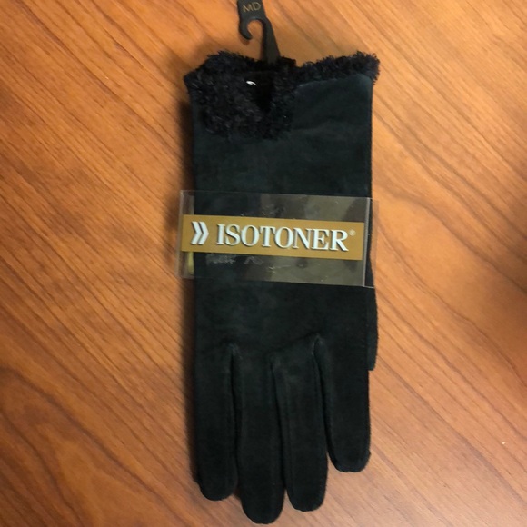 isotoner Accessories Nwt Isotoner Black Suede Gloves Womens Medium